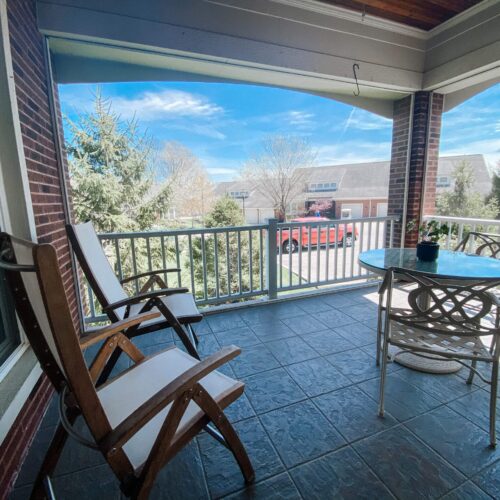 Screened-in Porch